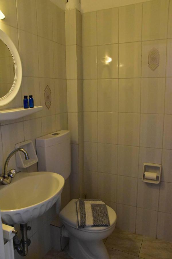 Leonidas Hotel Gíthio Kültér fotó